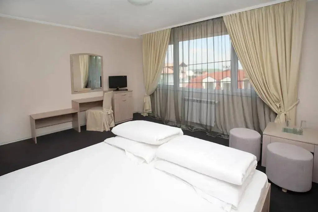 София: Family Hotel Diana