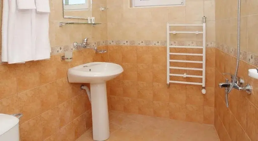 София: Family Hotel Diana