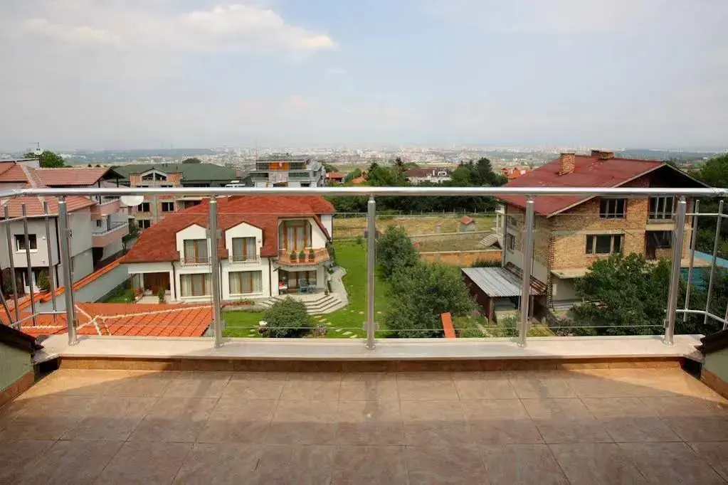 София: Family Hotel Diana