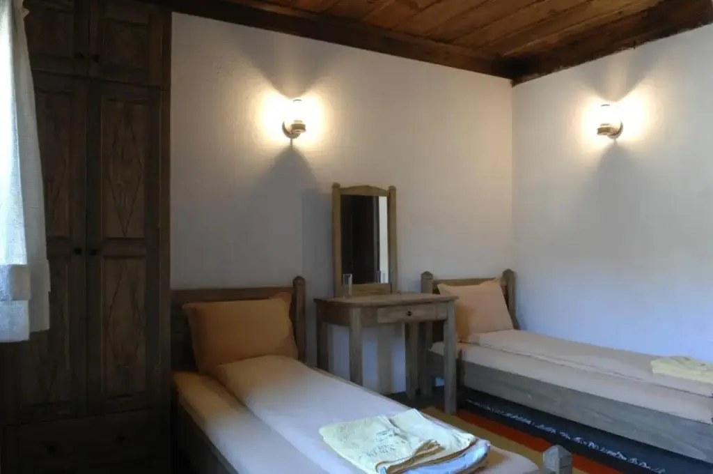Ковачевица: Bazoteva House