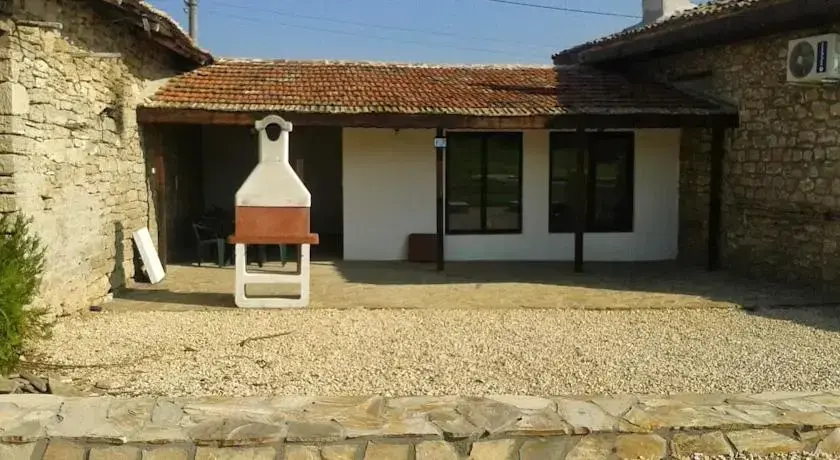 Варна: Nikolaevka Villa