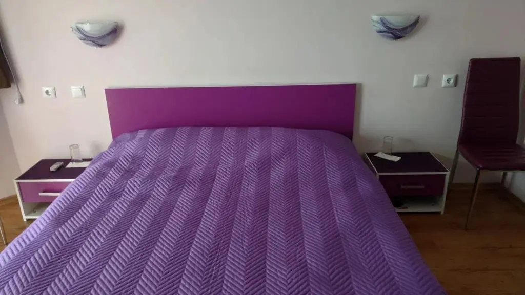 Царево: Guest House Rezvaya