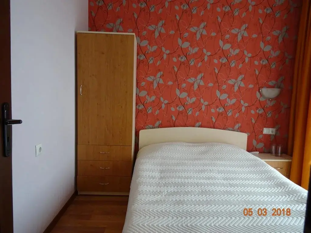 Царево: Guest House Rezvaya