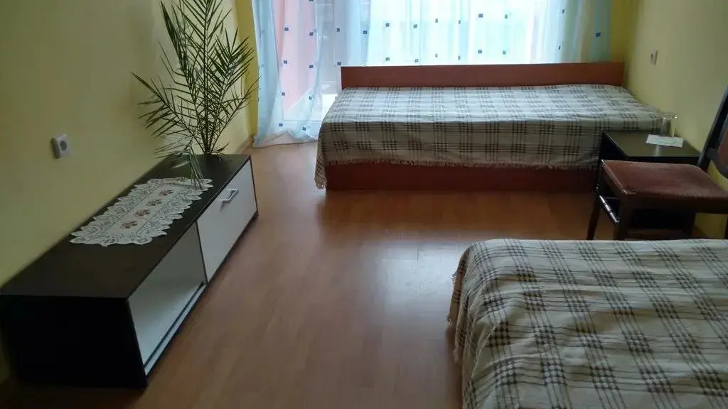Царево: Guest House Rezvaya