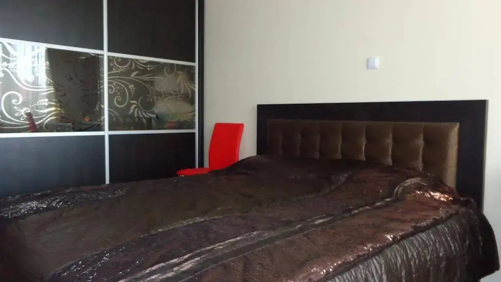 Бургас: Luxury Apartment Lazur