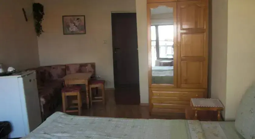 Несебр: Guest House Antoaneta