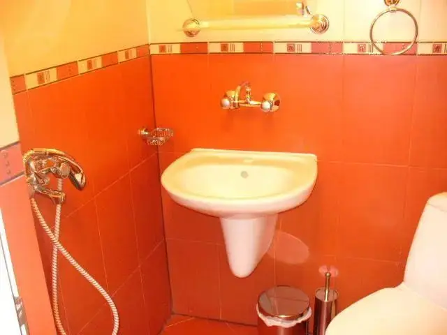 Черноморец: Guest House Alex