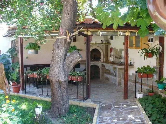 Черноморец: Guest House Alex