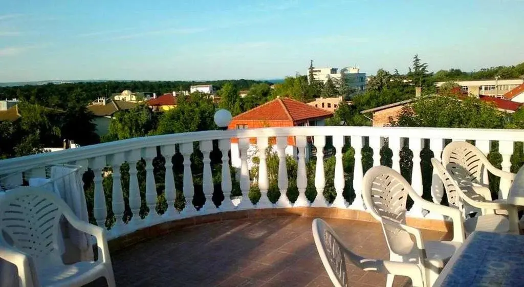 Кранево: Family Hotel Atlas