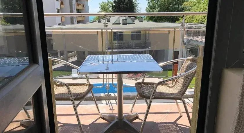 Равда: Black Sea View Apartments