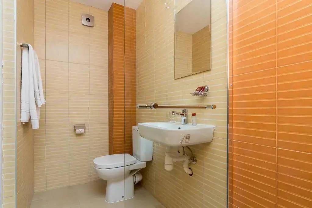 София: Family Hotel Madrid