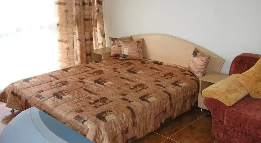 Солнечный берег: Elit 2 Apartments