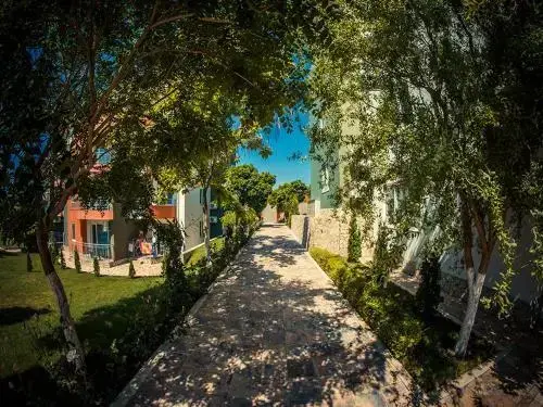 Солнечный берег: GT Green Fort Beach Apartments