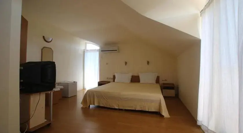 Варна: Guest House Kiwi