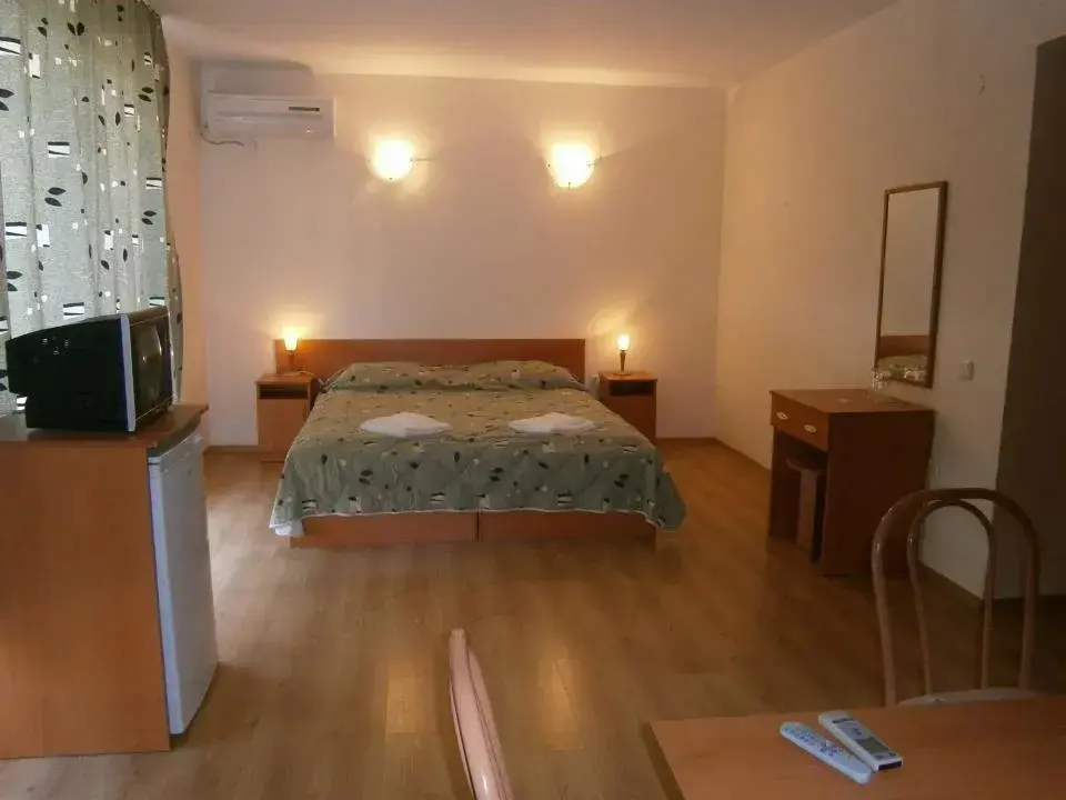 Кранево: Family Hotel Central