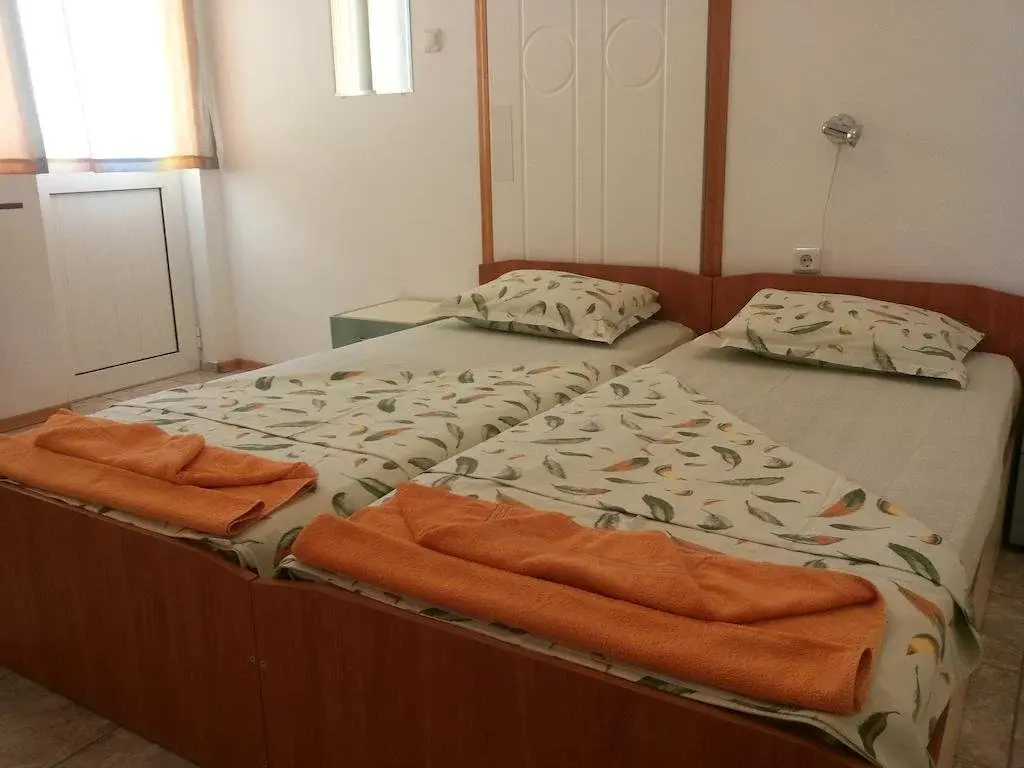 Бяла: Eleonor Guest House