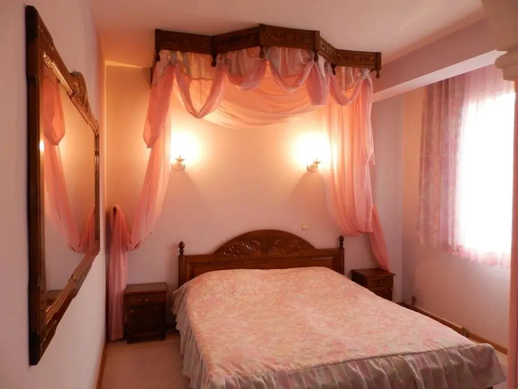 Петрич: Elena Hotel