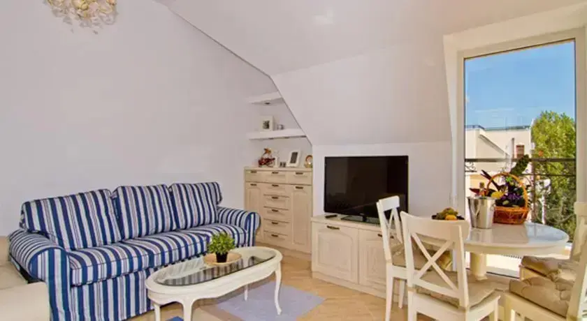 Солнечный берег: GT Dawn Park Apartments