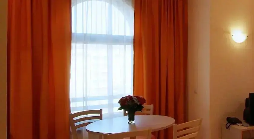 Солнечный берег: Apart Hotel Royal Sun