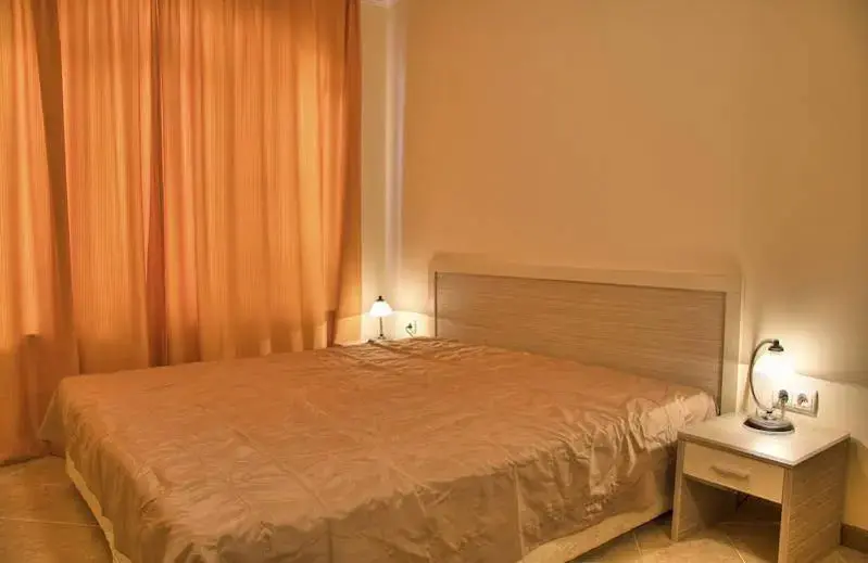 Солнечный берег: Apart Hotel Royal Sun