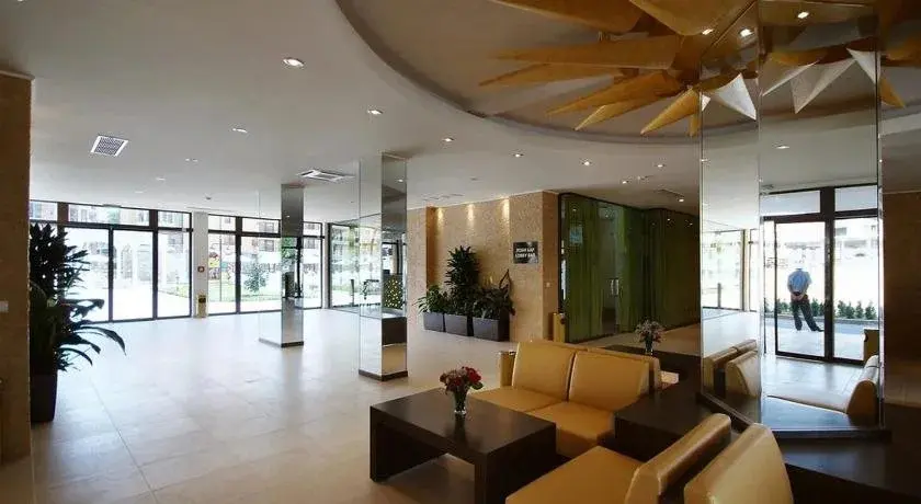 Солнечный берег: Apart Hotel Royal Sun