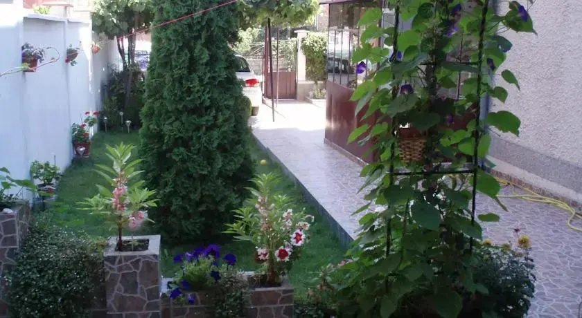 Бургас: Minchevi Guest House