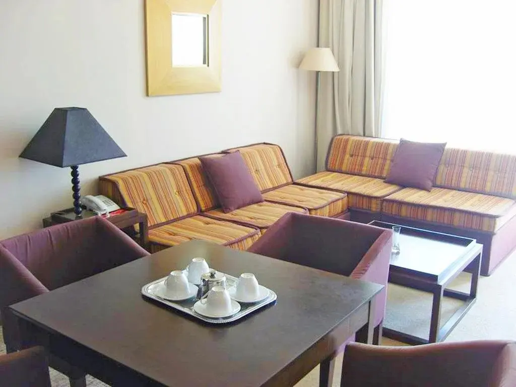 Солнечный берег: GT Royal Beach Apartments
