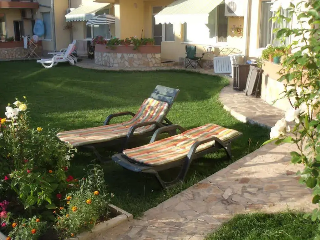 Кранево: Zhuravi Kranevo Villas