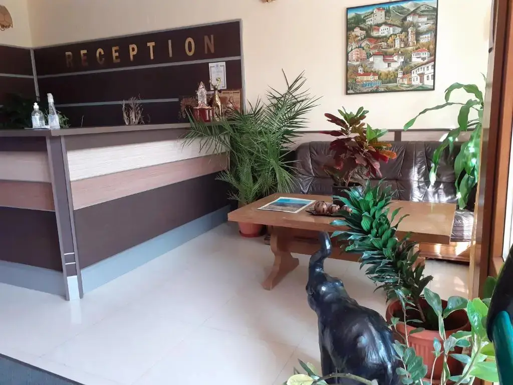 Берковица: Family Hotel Gelov