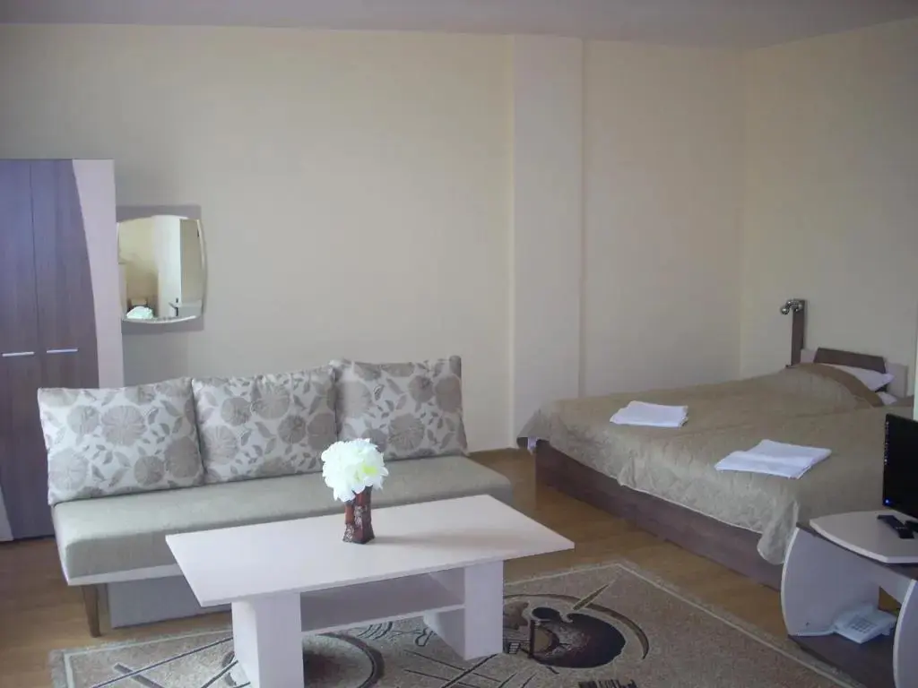 Берковица: Family Hotel Gelov