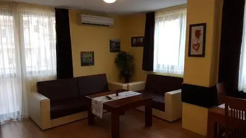 Сандански: Yana Apartments