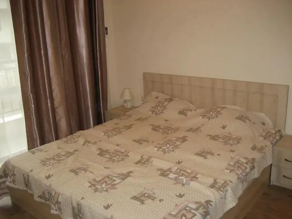 Равда: Ravda Dom Apartments