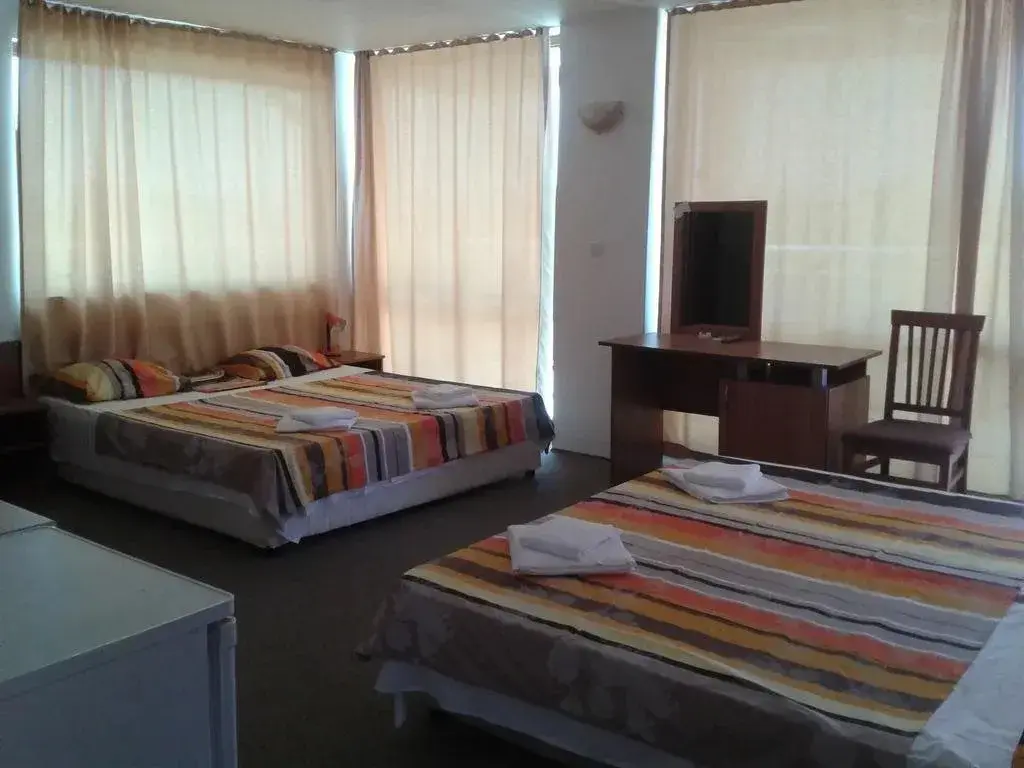 Приморско: Family Hotel Northik