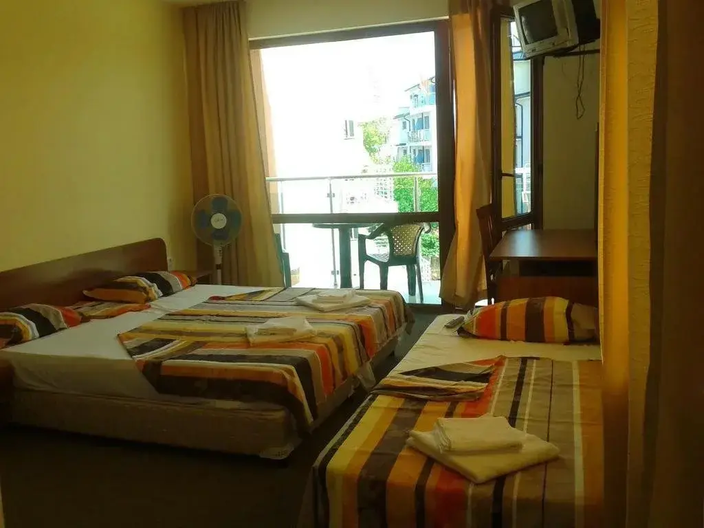 Приморско: Family Hotel Northik