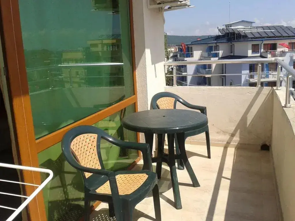 Приморско: Family Hotel Northik