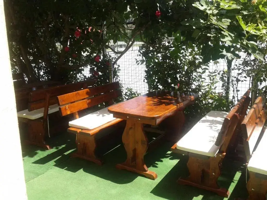 Приморско: Family Hotel Northik