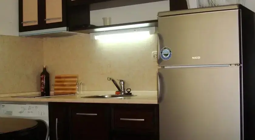 Елените: Studio in Villa Astoria
