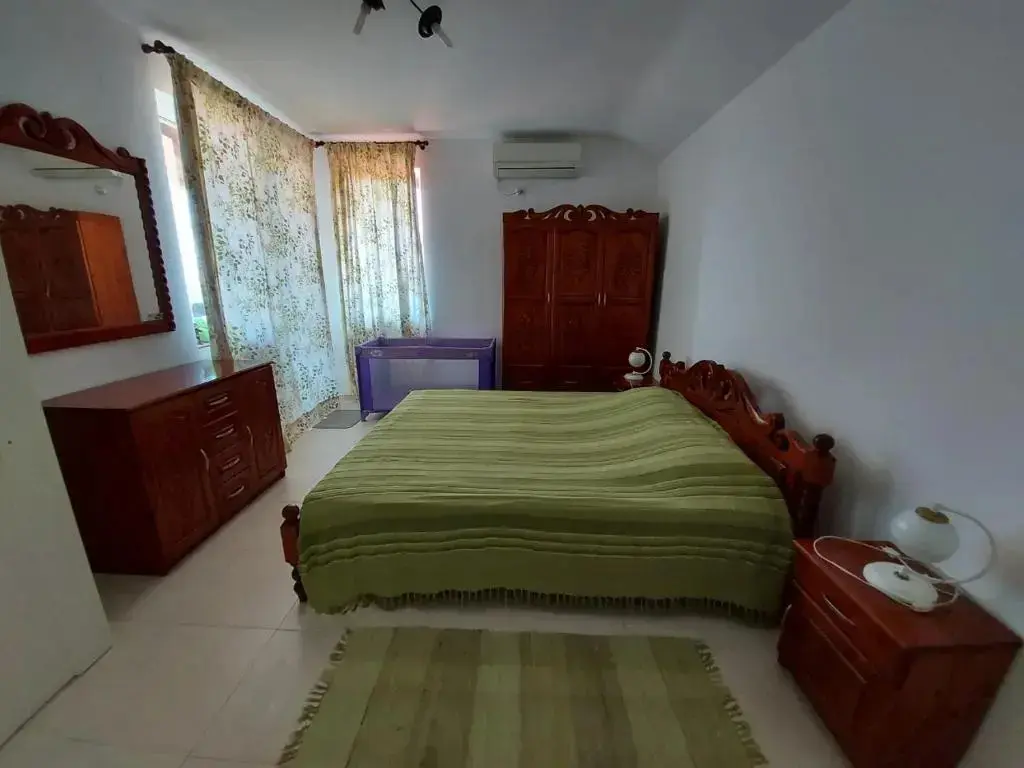 Китен: Kapriz Apartment