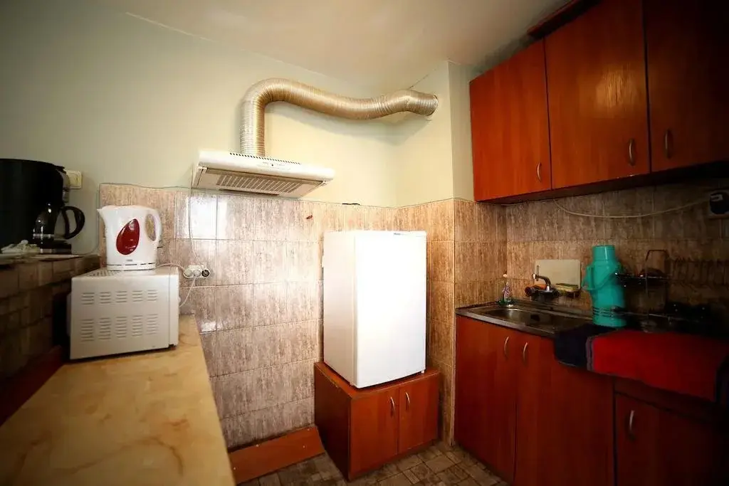 София: Moto Guest House