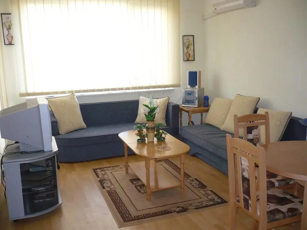 Солнечный берег: Waterpark Fort Apartments