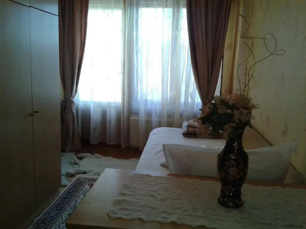 Драгоман: Guest House Megas