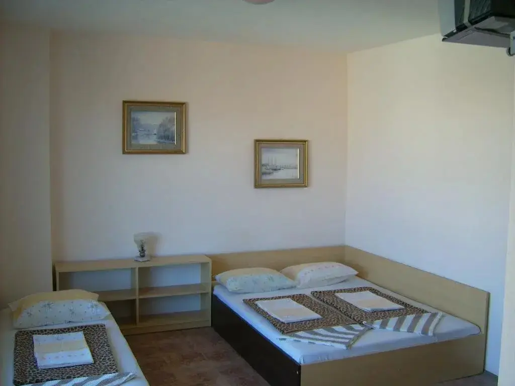 Поморие: Hotel Pasians