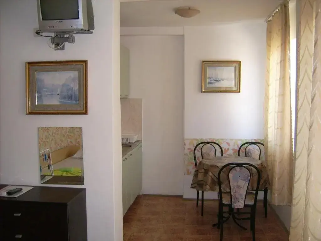 Поморие: Hotel Pasians