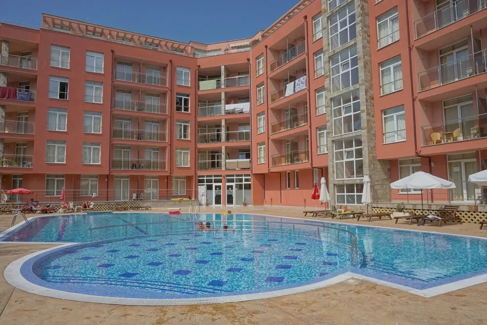 Солнечный берег: Rainbow 2 Apartments by Sandapart