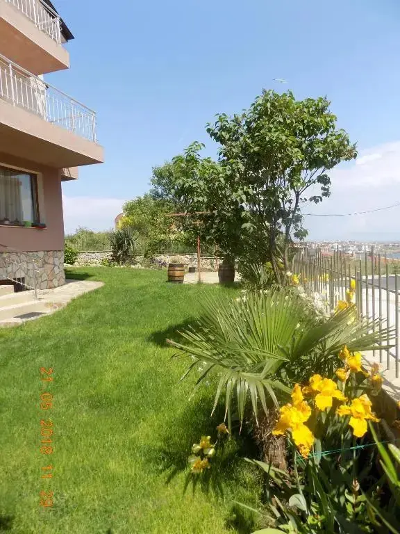 Созополь: Zenith Guest House