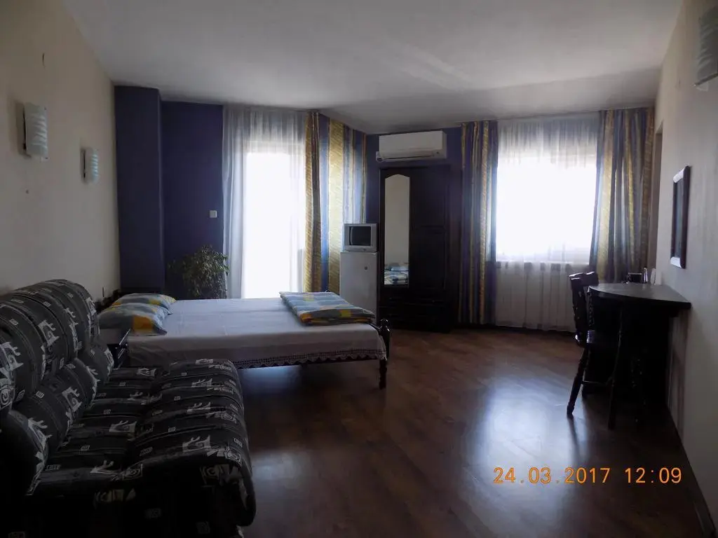 Созополь: Zenith Guest House