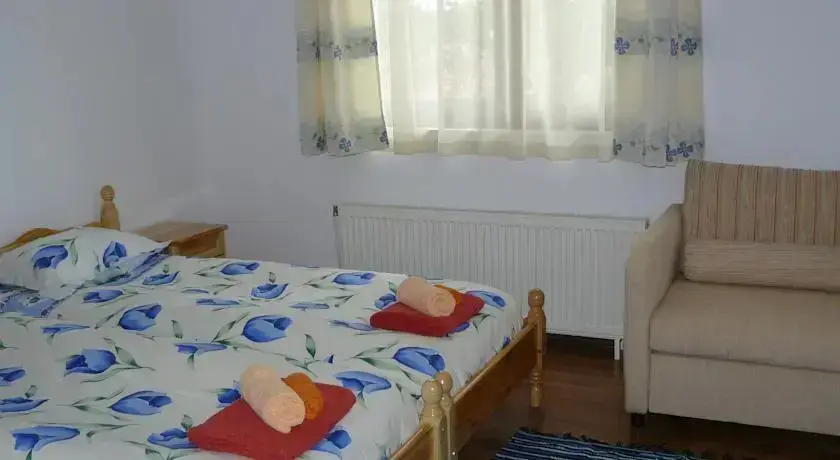 Горна-Оряховица: Мorning Dew House
