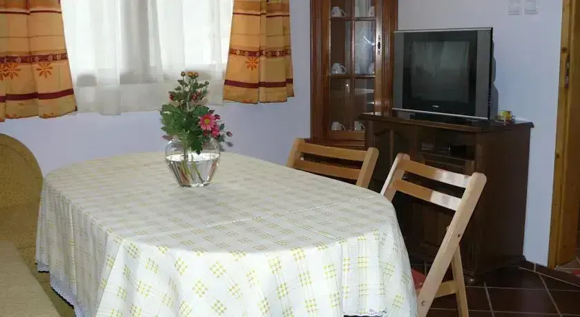 Горна-Оряховица: Мorning Dew House