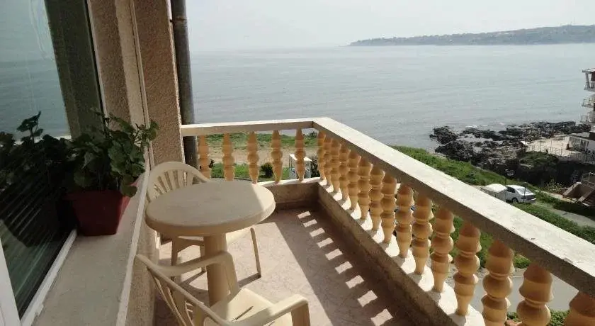 Созополь: Boruna Guest House