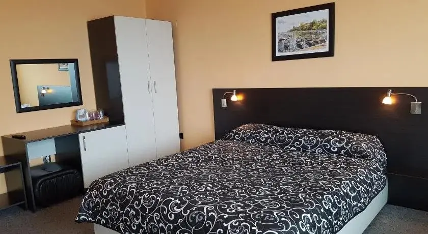 Созополь: Boruna Guest House